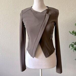 Bar lll Purple Long Sleeve Cropped Jacket With Padded Shoulders Size XXS